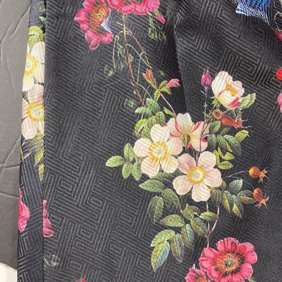Ted Baker Floral on Black Grosgrain Skirt, Gorgeous! - Picture 2 of 7